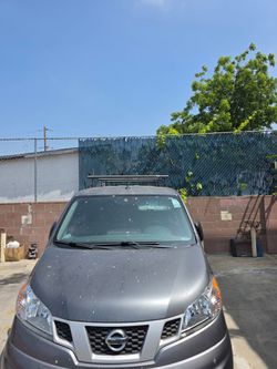 2020 nv200