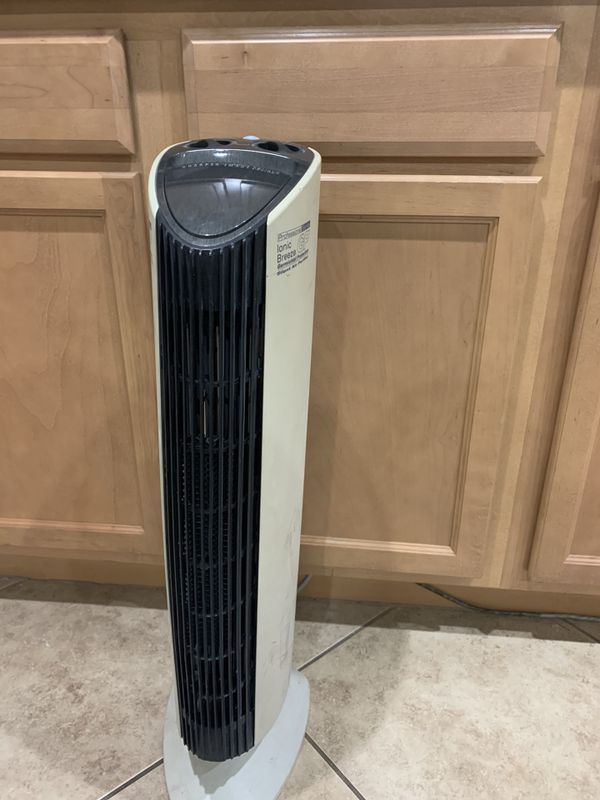 Sharper Image Ionic Breeze GP Air Purifier for Sale in Henderson, NV