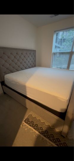 King Sized Bedset with Medium Firm Matress and Steamer