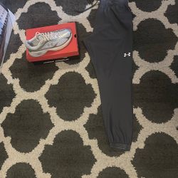 Ua Sweats Size Large , Ua Sneakers Size 9