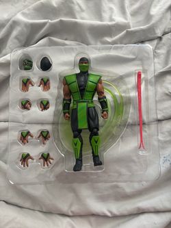 Storm Collectibles Reptile