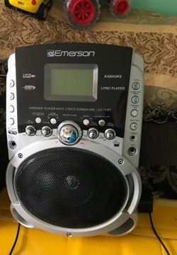Karaoke player