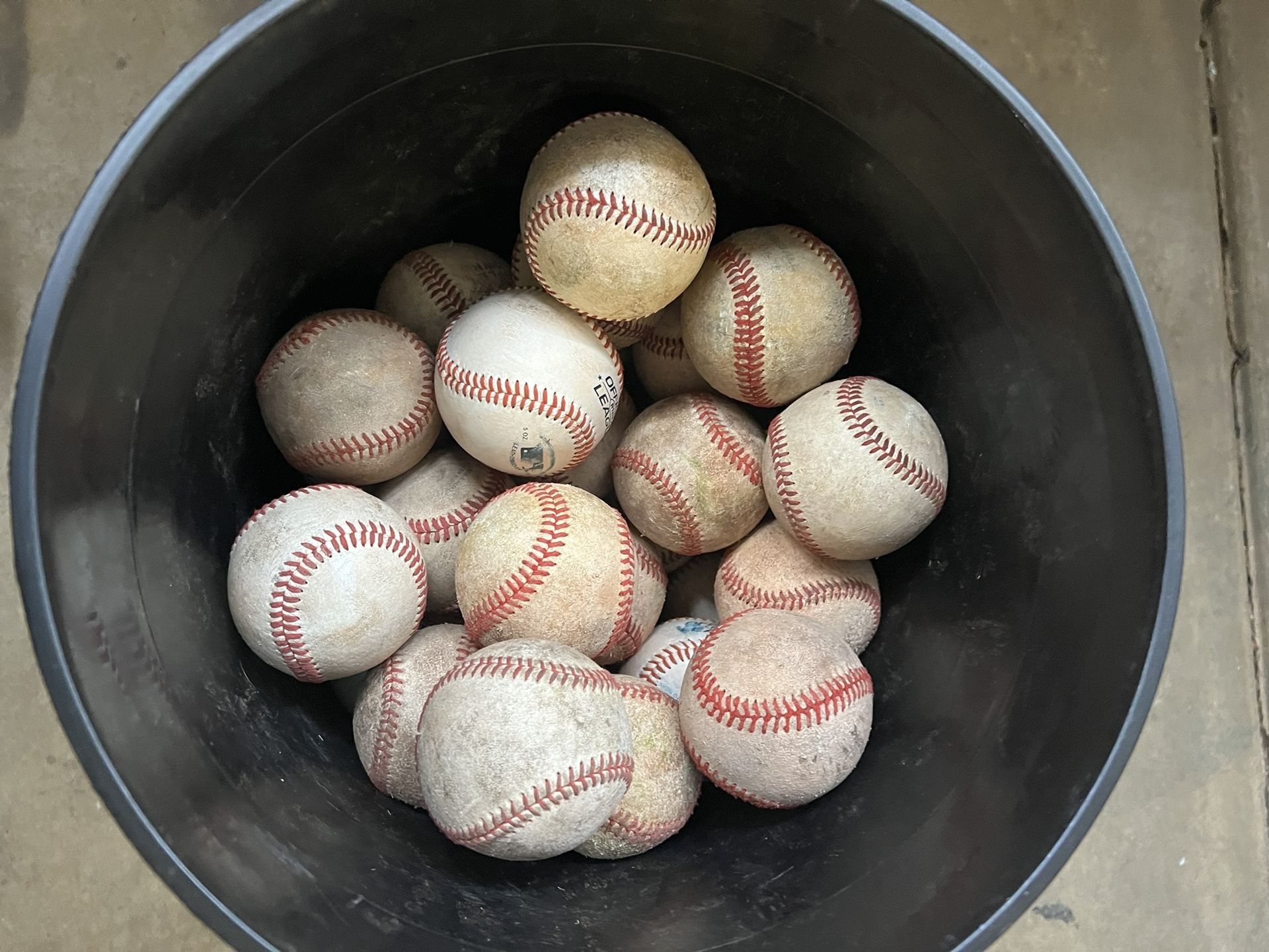 Bucket Of Baseballs for Sale in Gilbert, AZ OfferUp