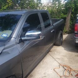 2010 Dodge Ram Gris Partes Solamente 