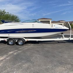 2005 Chaparral Sunesta 256