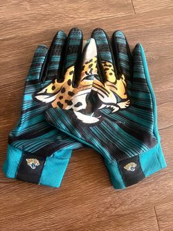 Jacksonville Jaguars Football Receiver Gloves in Good Condition (pick up Cedar Park)