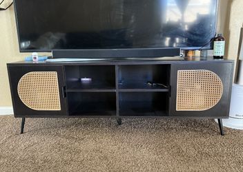 TV Stand With Storage 