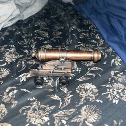 Cannon Figure