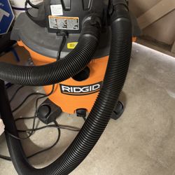 Ridgid 16 gallon wet/dry vacuum, used two times only 