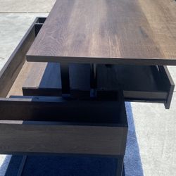 Contempo Worksmart Sit-To-Stand Desk in Ozark Ash Engineered Wood