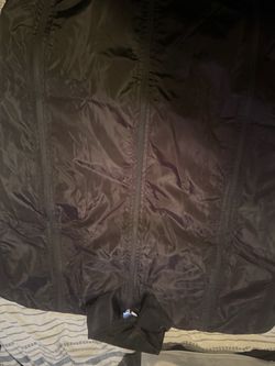 WIND BREAKER ALL BLACK WITH ZIP DOWN DESIGN