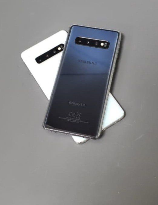 Samsung Galaxy S10 UNLOCKED Like New Condition With 30 Days Warranty 