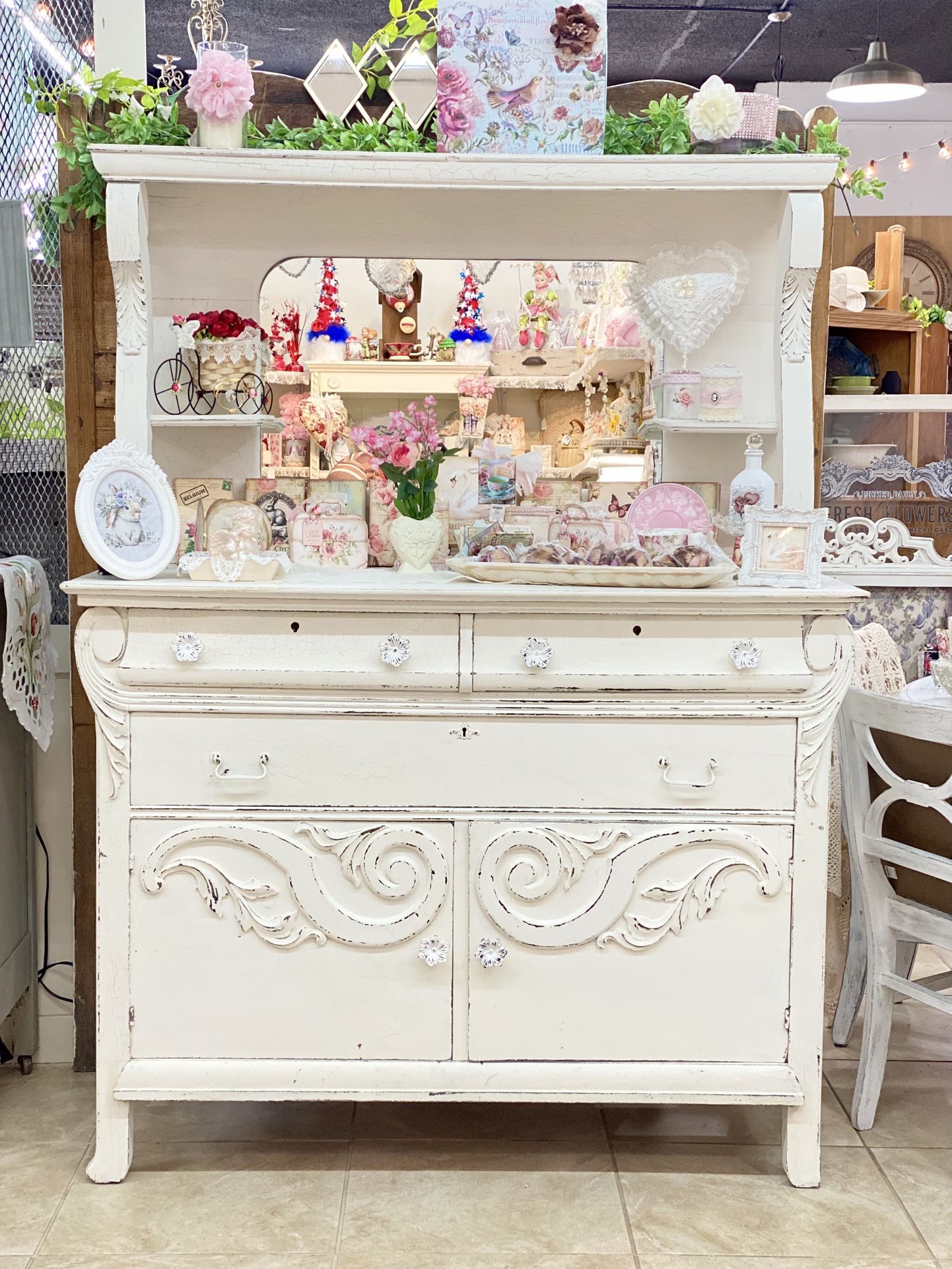 Distressed Antique Vanity With Mirror