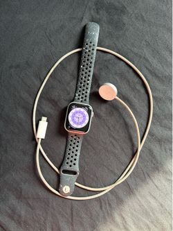 Apple Watch series 9 (GPS + Cellular) best offer