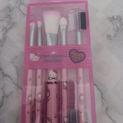 Hello Kitty Brushes 