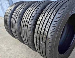 205/55/16 Set de Tires con 80% de vida las 4