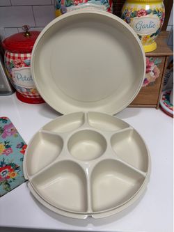 Tupperware Veggie Tray