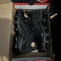 Vapormax Size 10 Brand New Authentic Not Fake 