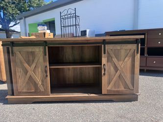 Farmhouse Barn Door TV Stand / Entertainment Center – Large Wood Console