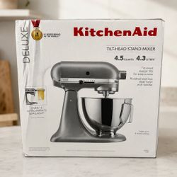 NEW SEALED KitchenAid Deluxe 4.5qt Stand Mixer Grey