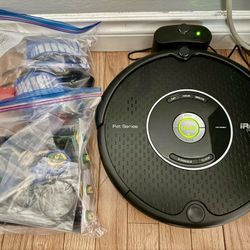 iRobot Roomba Pet Series RoboVacuum
