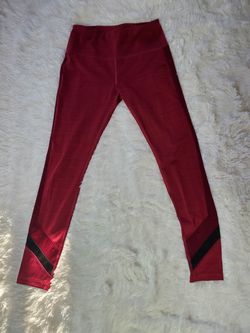 REEBOK RED & BLACK ATHLETIC LEGGINGS!