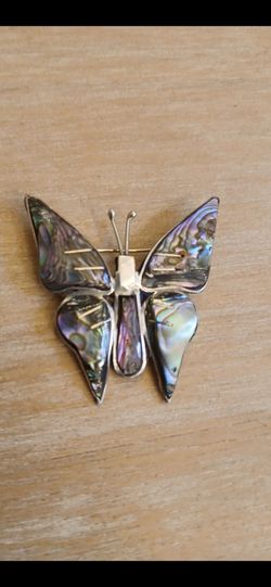 Vintage pin brooch