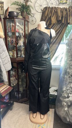 New Size xxl but fits a large size it is stretchy