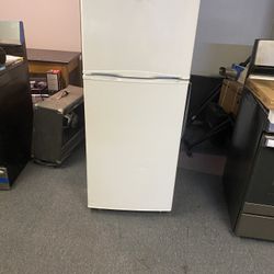 Small 24” Fridge