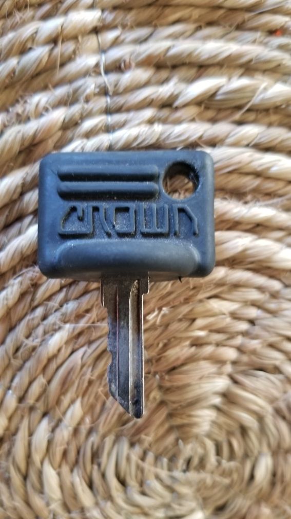 Crown Electric Pallet Jack Key for Sale in Temple City, CA OfferUp