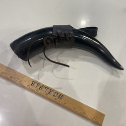 Celtic Viking Brown Horn With Strap New 13.5 Oz