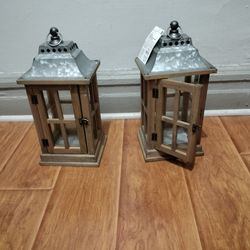 2 Vintage Barn Rustic Lanterns