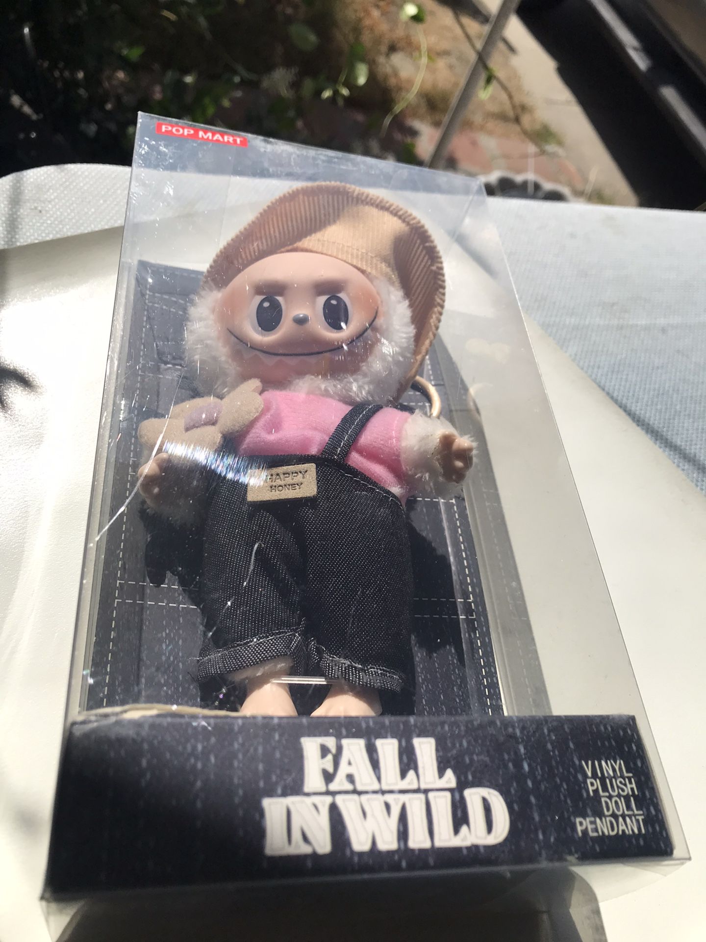 POP MART Labubu FALL IN WILD NEW VINYL PLUSH,DOLL PENDANT