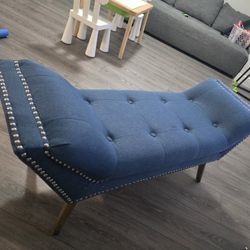 HOMCOM Modern Button Tufted Sitting Bench/Accent Fabric Upholstered Ottoman for Bedroom or Living Roomlue, blue, 47" L x 15” W x 21" H