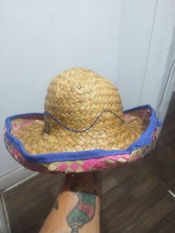 Straw hat