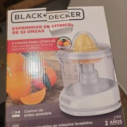 Black Decker 32oz Electric Citrus Juicer - Like New