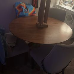 Table And Chairs 