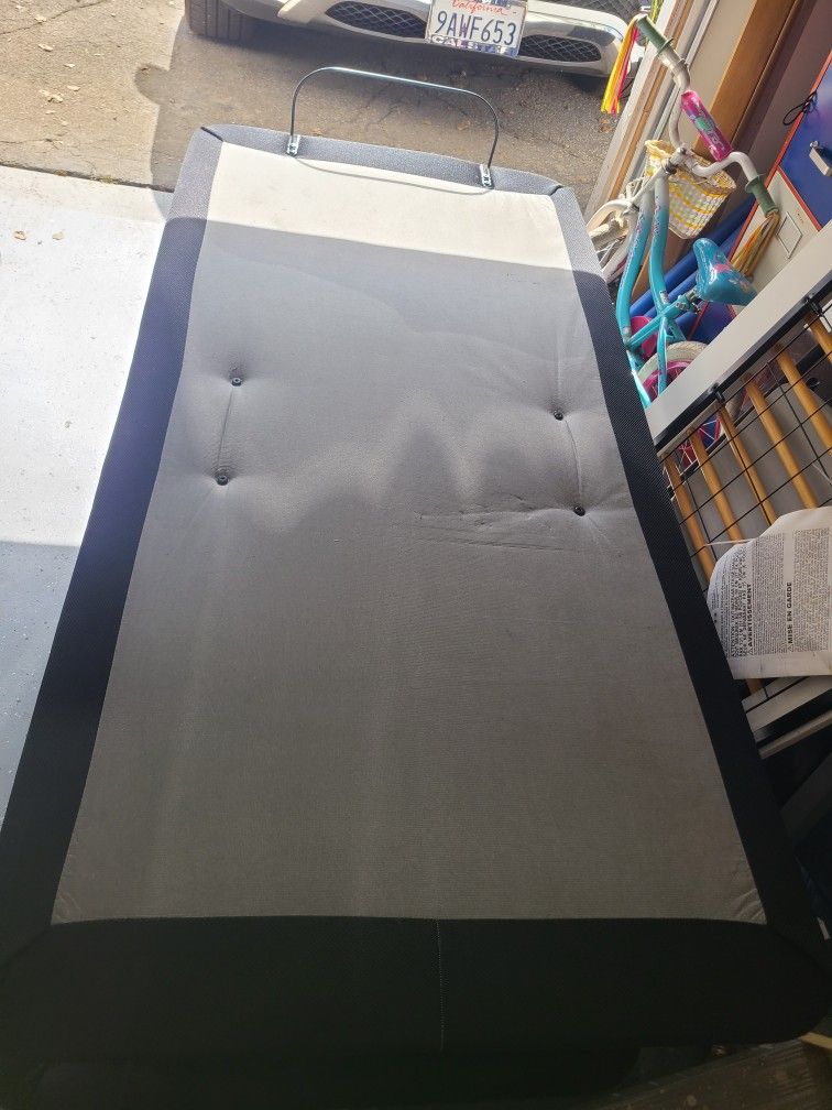Cali King Adjustable Bed Frame