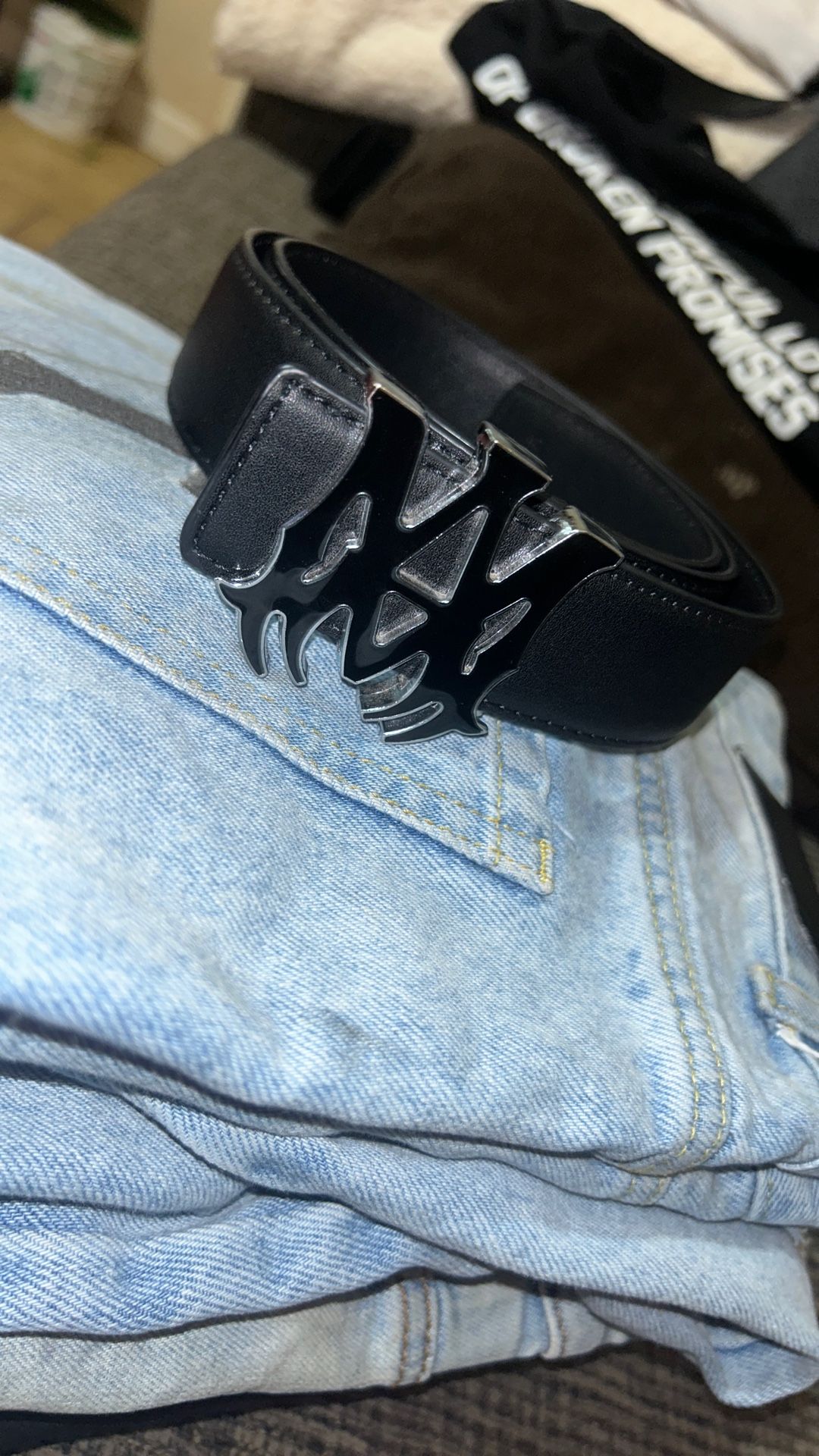 Amiri belt