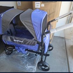 Mom Fan Wagon Stroller With Two Seats