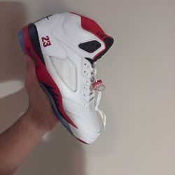 Jordan 5 Fire Red