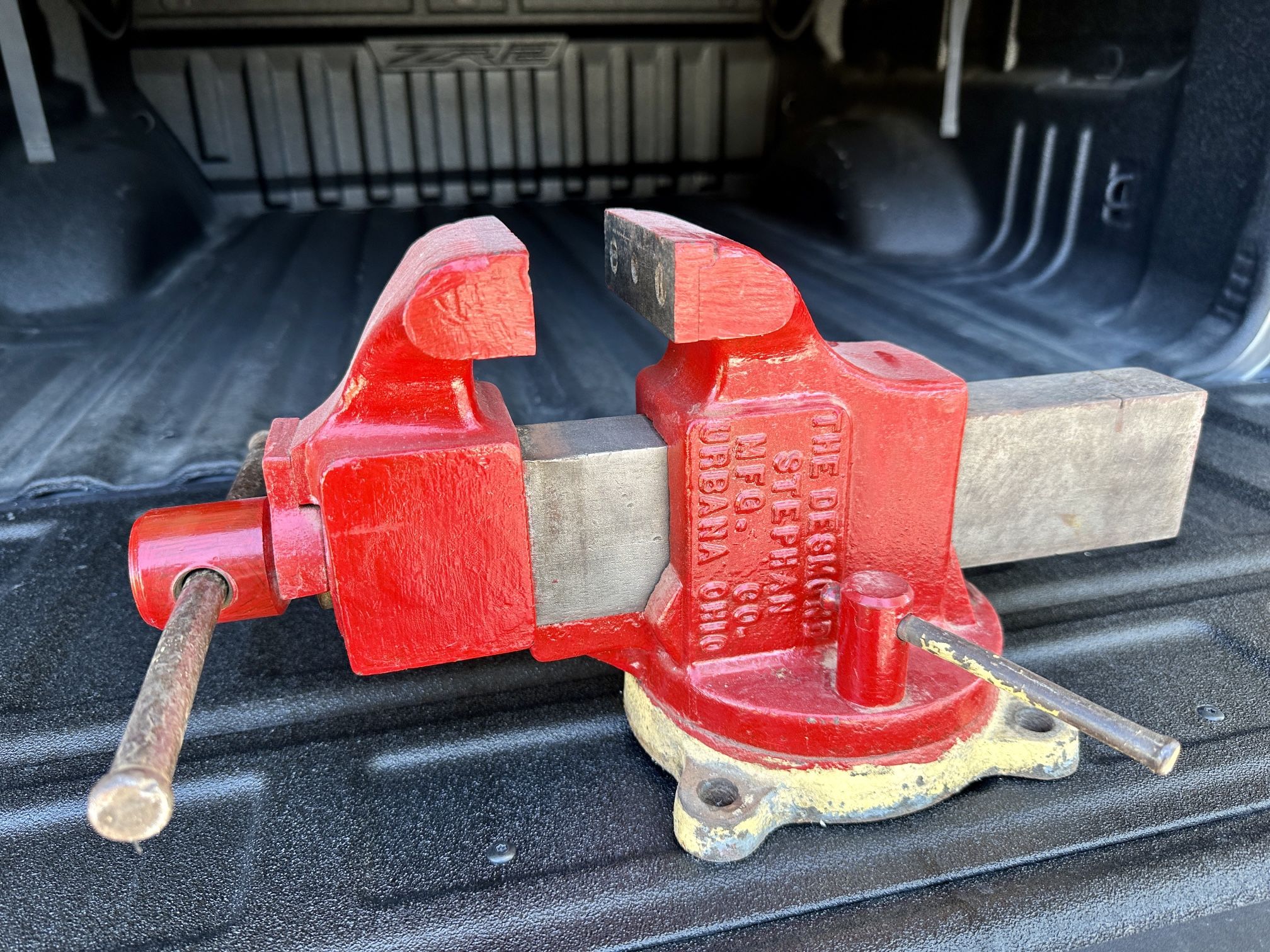 Simplex Vise Desmond Stephen Co. Simplex Vise 41S Swivel Base 4-1/4 Jaws for Sale in ...