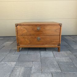 Brown Saltman mid-century side table