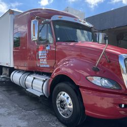 Box Truck Internacional Pro Start  24,800