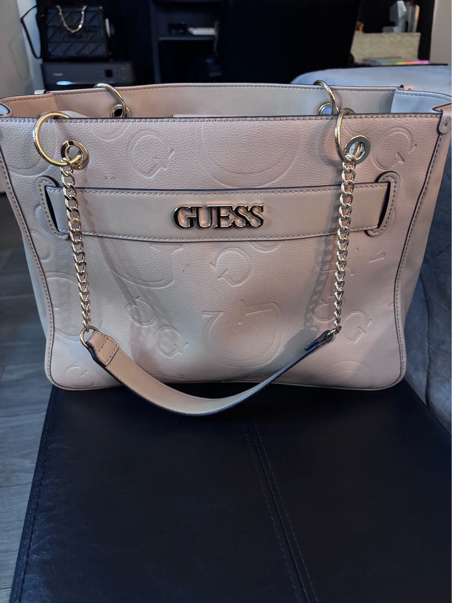 Guess purse