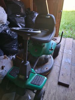 Weed Eater One Riding  lawn  mower