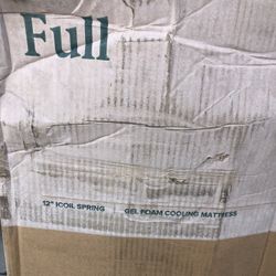 Brand New. 12” Full Size Mattress. Hybrid MemoryFoam/innerspring 