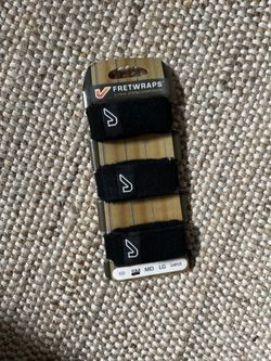 Guitar Strings Gruv Gear FretWraps String Muters 3-Pack Small Black