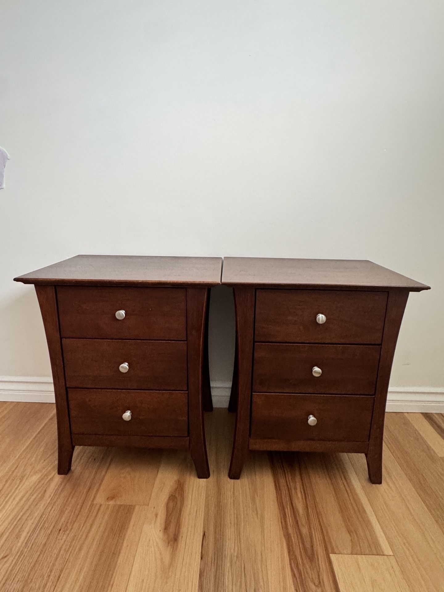 Pair Of Wooden End Tables & Nightstands 3-drawer