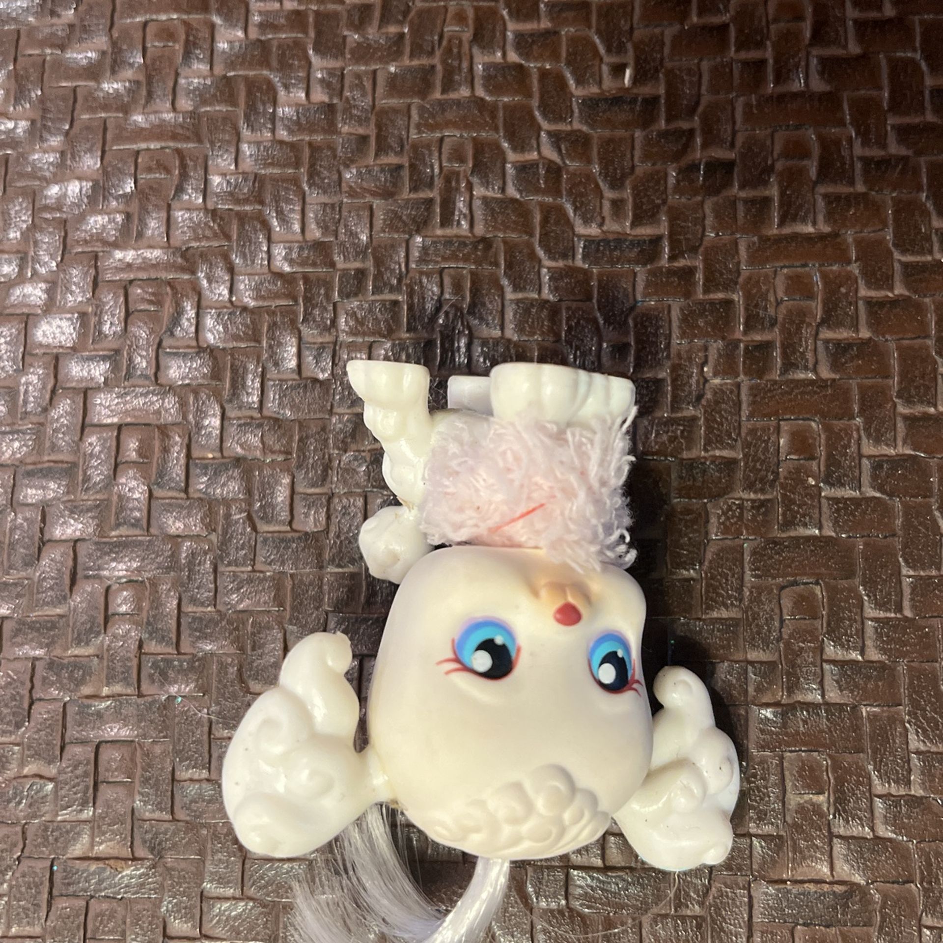 Littlest Pet Shop #17 White French Poodle Blue Eyes Pet Hair Fur Old LPS